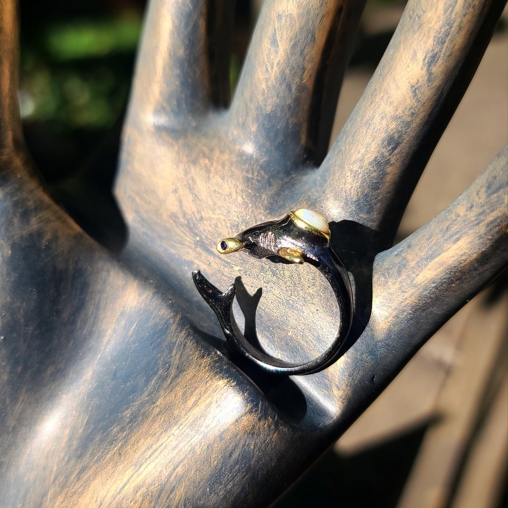 Opal & Sapphire Hammerhead 🦈 Shark Sterling Rhodium &gold ring sz8.5 adjustable - Picture 5 of 5